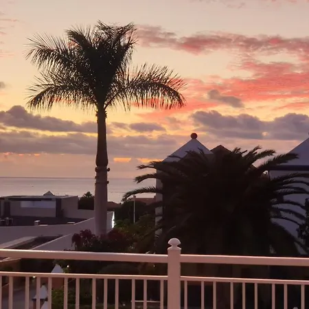 Vintage Sunset View Playa Del Duque 公寓
